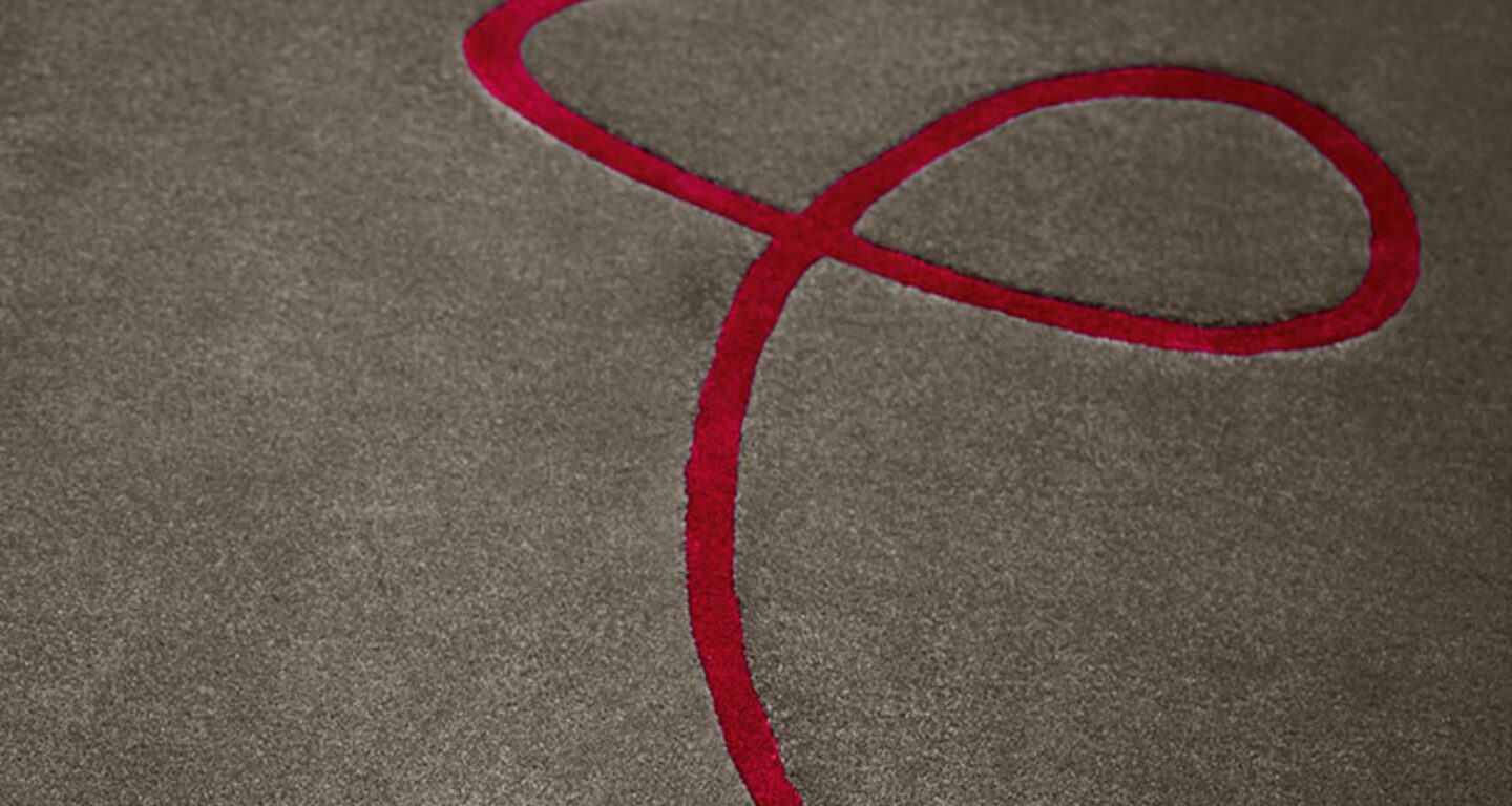 JAB Anstoetz Teppich Red Thread rote Linie