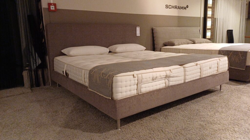 Schramm Boxspringbett Gala18 + Change
