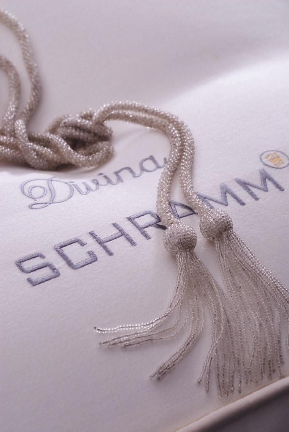 SCHRAMM_Matratze_Divina_Detail